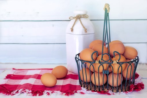 Цены на яйца и курицу стремительно растут в Волгоградской области